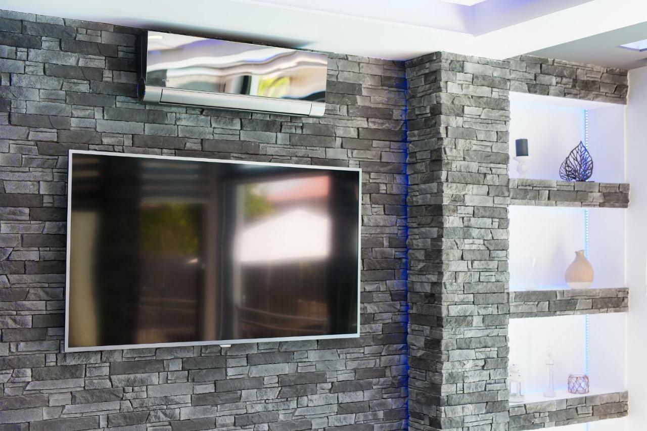 Luxury Vall Apartment Krk Town Esterno foto