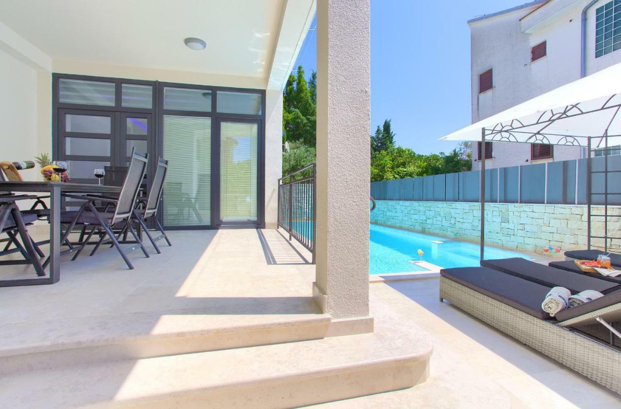 Luxury Vall Apartment Krk Town Esterno foto