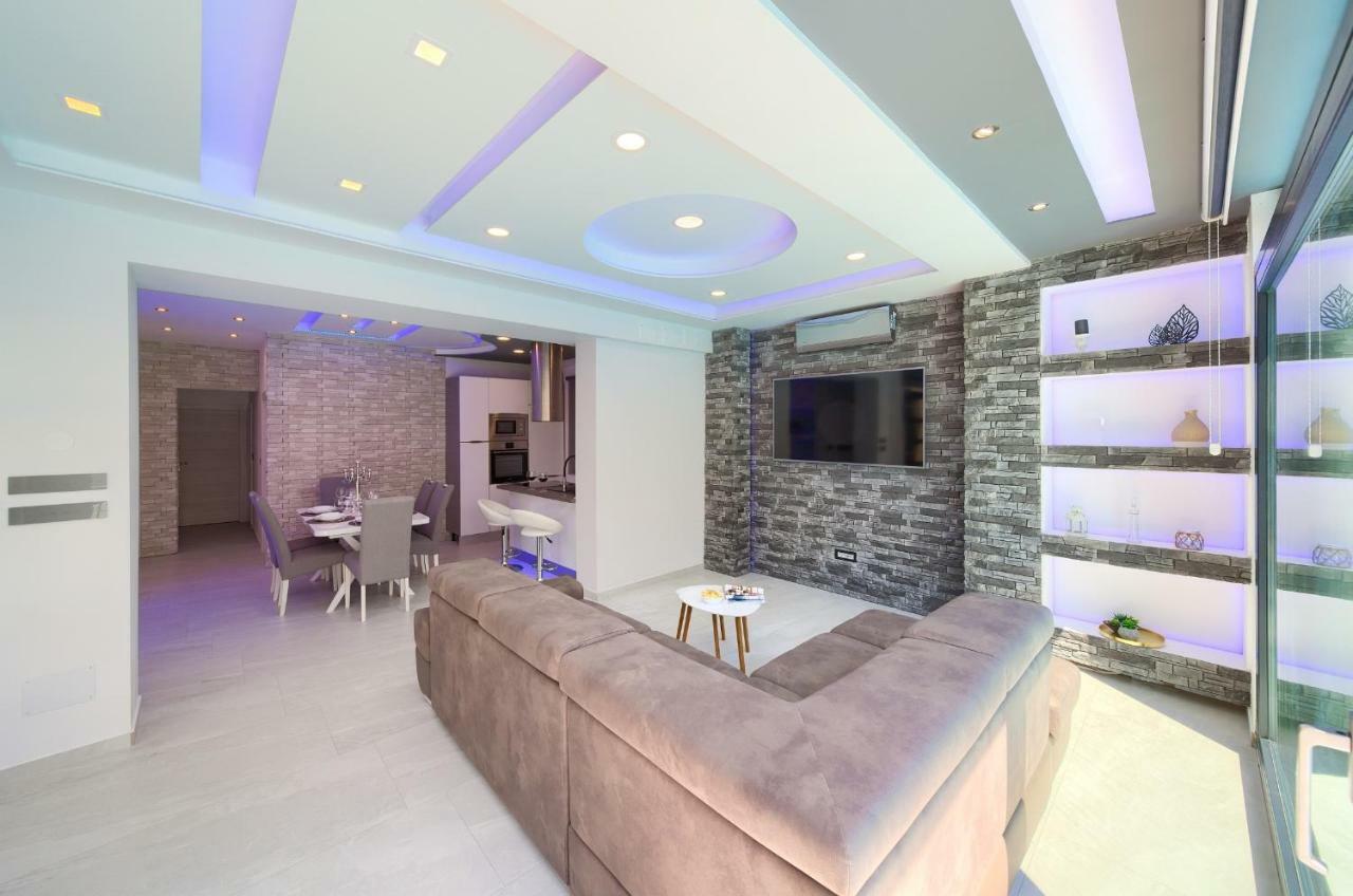 Luxury Vall Apartment Krk Town Esterno foto