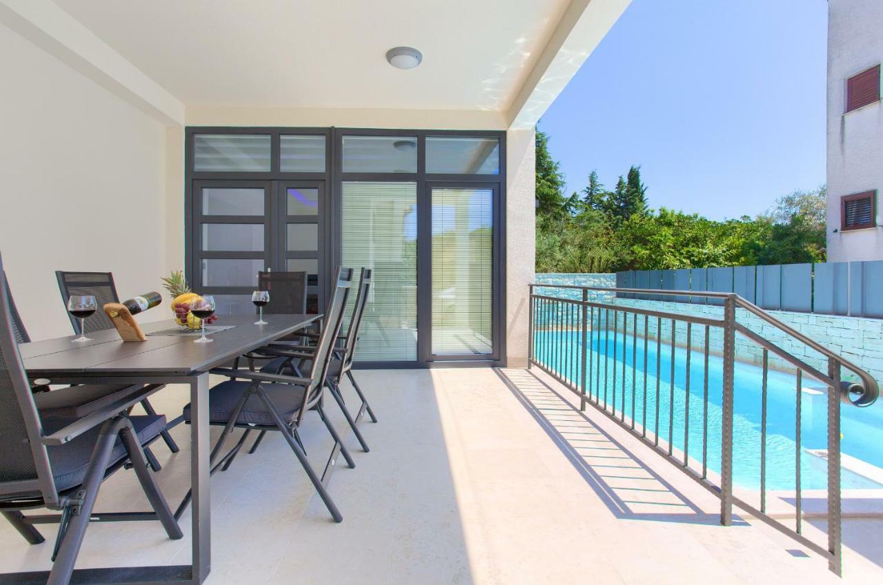 Luxury Vall Apartment Krk Town Esterno foto