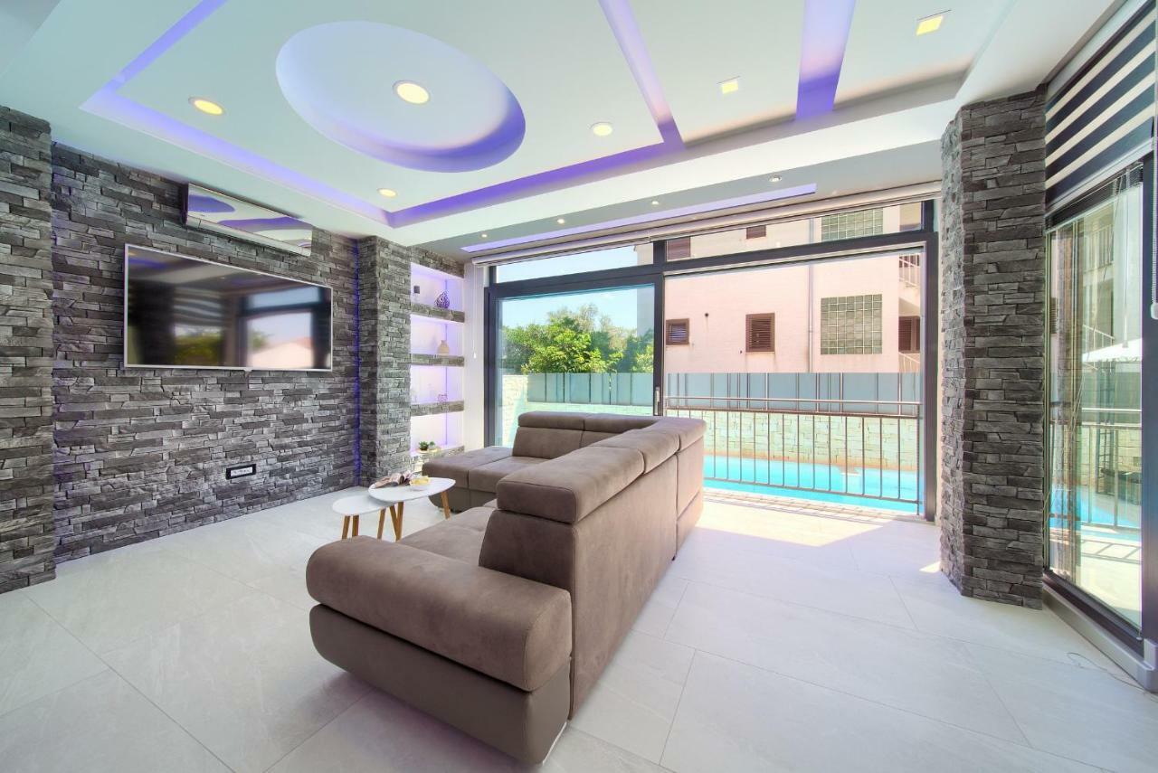 Luxury Vall Apartment Krk Town Esterno foto