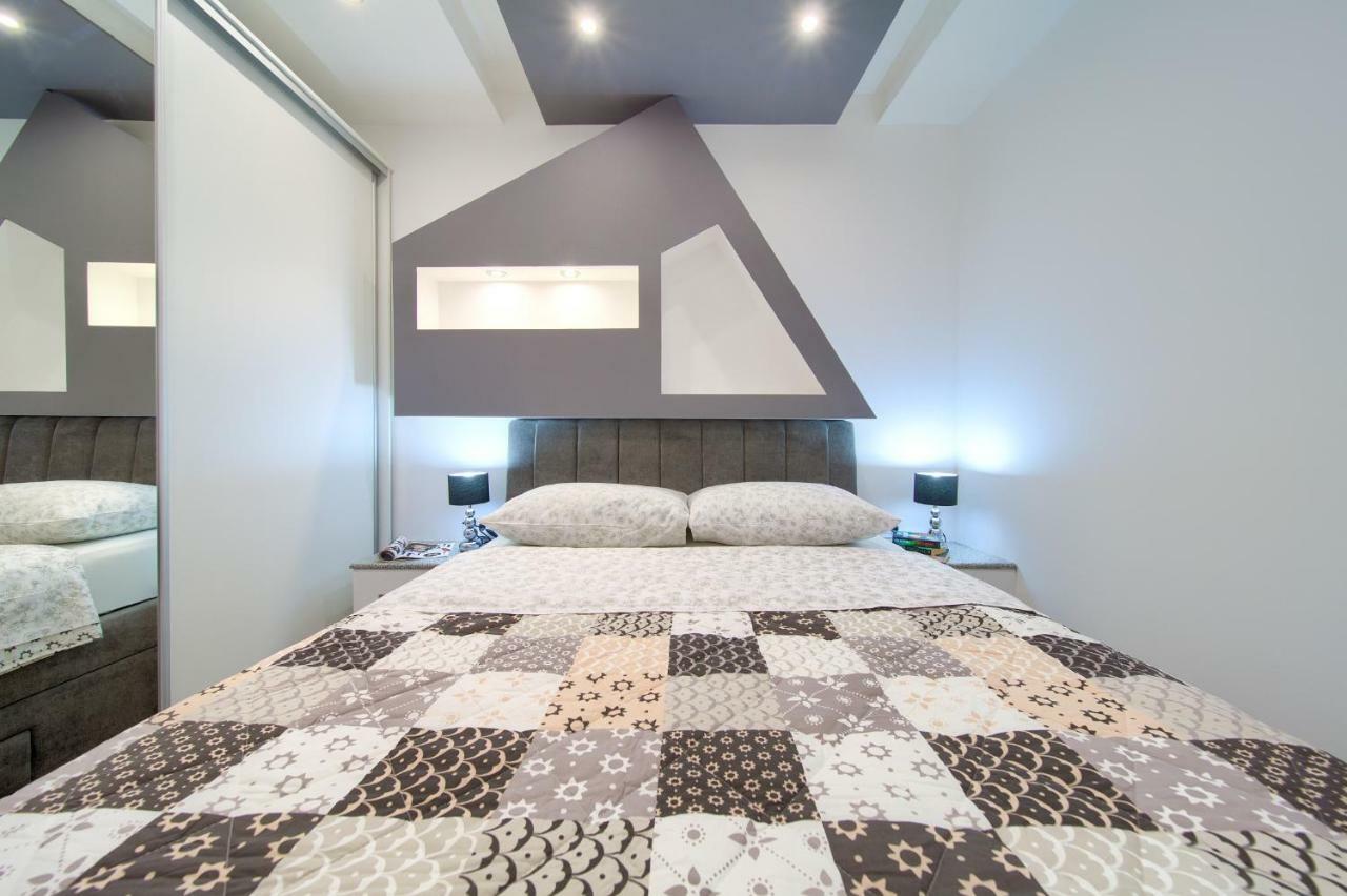 Luxury Vall Apartment Krk Town Esterno foto