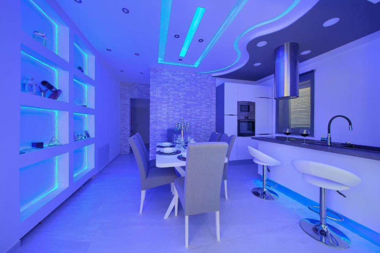 Luxury Vall Apartment Krk Town Esterno foto