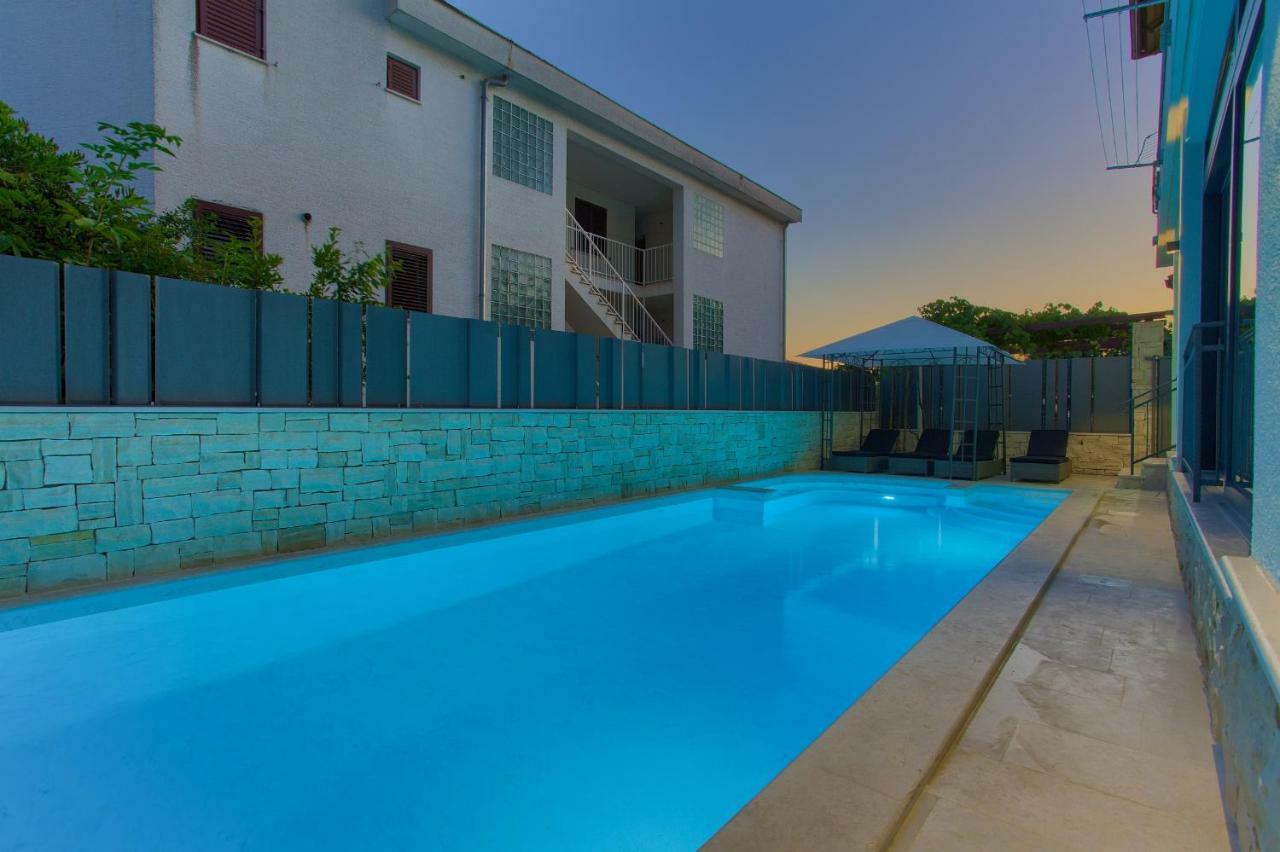 Luxury Vall Apartment Krk Town Esterno foto